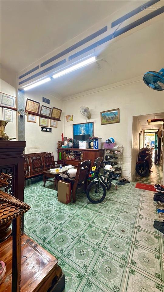 Mtkd hoàng hoa thám, tân bình  142m2  kề cộng hòa / t3  phù hợp xây khách sạn, chdv. hơn 30 tỷ.
