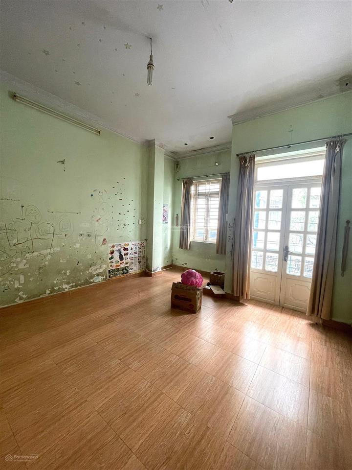 Nhà nguyễn sơn tân phú  52m2  50m ra mt  trệt lầu 3pn  hơn 5 tỷ.