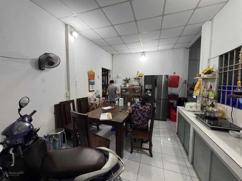 Nhà dt lớn hiếm có mtkd tân hương, q. tân phú  415m2 vuông vức. giá hơn 40 tỷ.