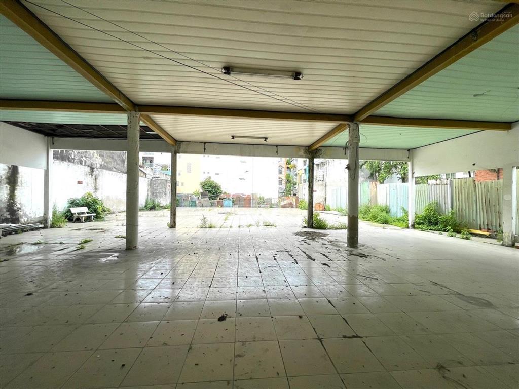 Mt khu vip tây thạnh  đất vuông vức, phù hợp chia lô, xây tòa nhà, dt 19x34m, giá hơn 50tỷ