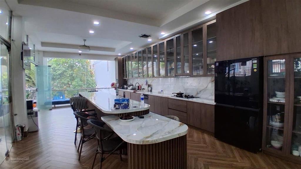 Biệt phủ tân phú  không gian sống thượng lưu lưu lộc người thành đạt  dt 10x45 5 tầng. hơn 80 tỷ