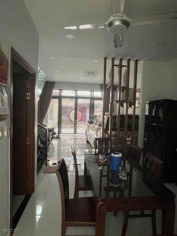 Mt tân phú / gò dầu  ngang 5.6x12 hậu nở 7.4  xe hơi vào nhà nội thất cao cấp. chào hơn 10 tỷ