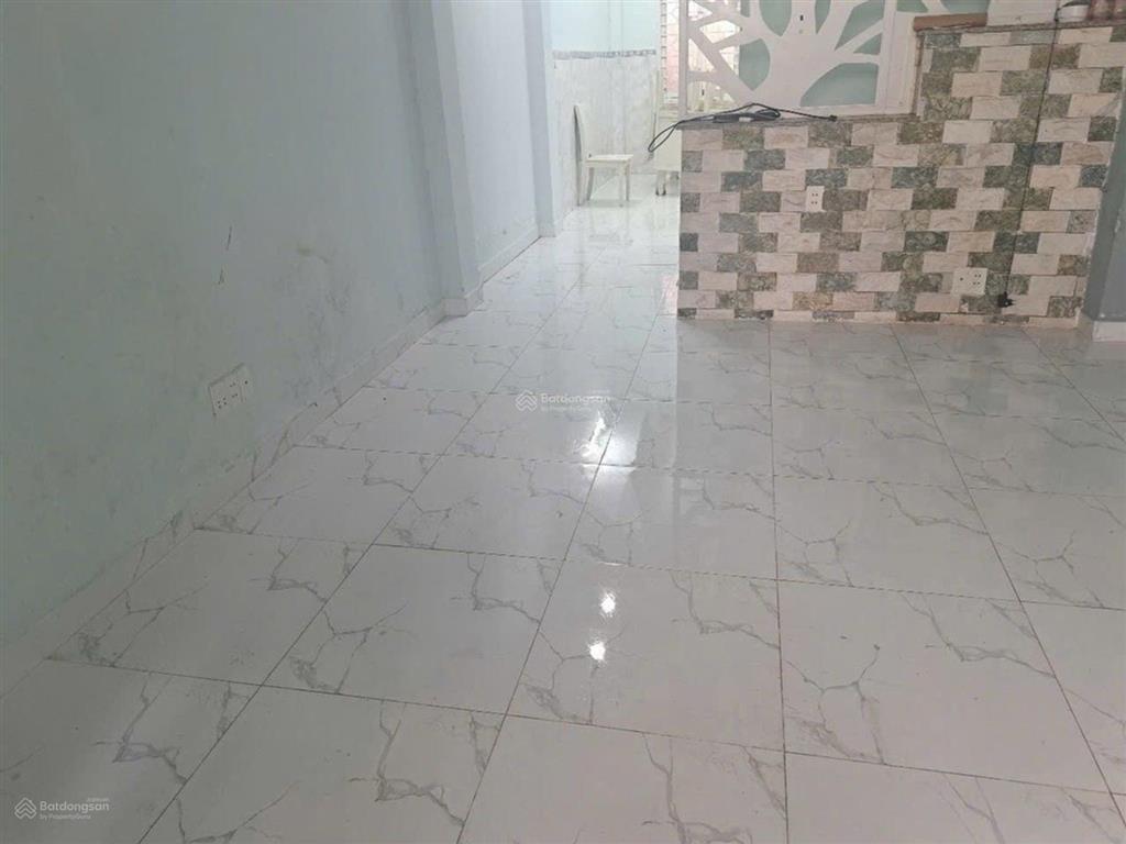 Bán nhà đẹp hẻm xe hơi đường chuyên dùng 9 phú mỹ hưng, quận 7 giá mới chỉ 6,3 tỷ