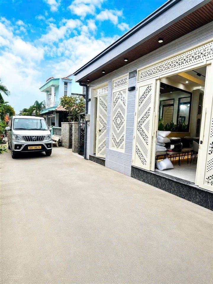 Bán nhà hẻm xe hơi thông sát quận 7 hoàn công đầy đủ 4 phòng ngủ tiềm năng tăng giá
