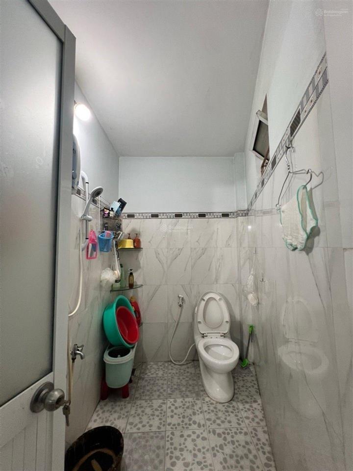 Bán nhà trệt lầu btct hẻm trần xuân soạn, quận 7 thoáng 3 mặt 3 phòng ngủ giá chỉ 4,2 tỷ