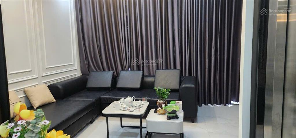Cho thuê nhà phố full nội thất 30tr  vinhomes ocean park 1 gia lâm hà nội