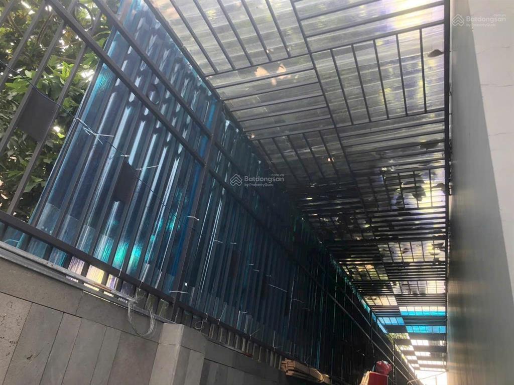 Q12.hcmbán villa vườn,view trường học, thoáng mát, đường container, 2 sân trc  sau rộng rãi
