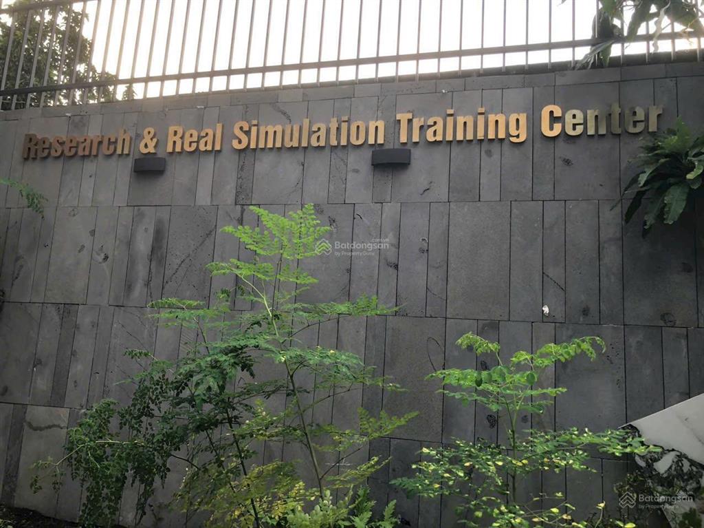 Q12.hcmbán villa vườn,view trường học, thoáng mát, đường container, 2 sân trc  sau rộng rãi