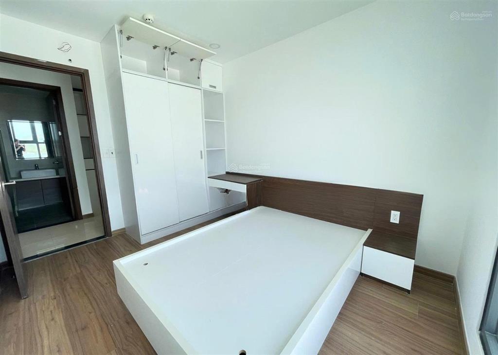 Cơ hội tốt căn 2pn tầng cao, hướng đông nam giá cực mềm 2,3 tỷ!