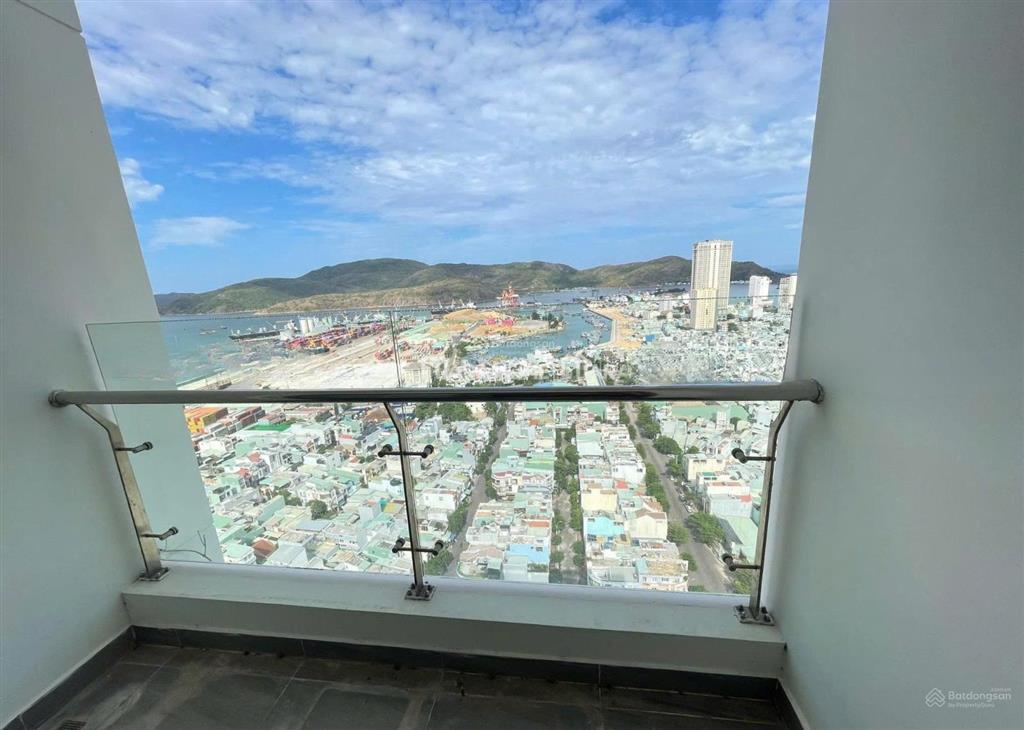 Cơ hội tốt căn 2pn tầng cao, hướng đông nam giá cực mềm 2,3 tỷ!