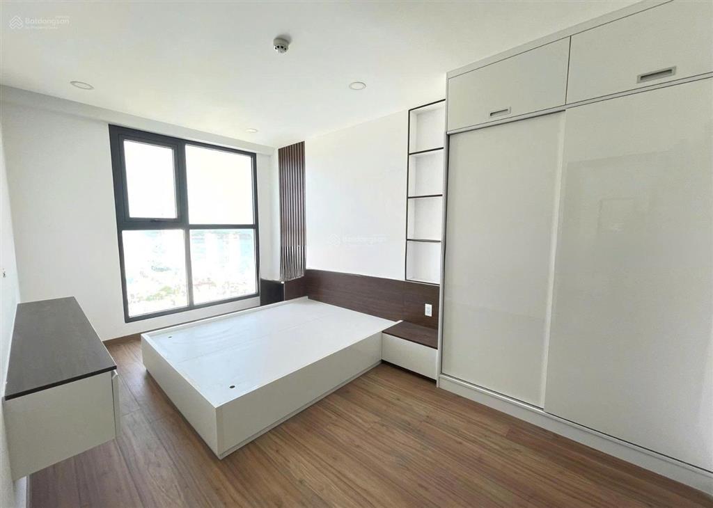 Cơ hội tốt căn 2pn tầng cao, hướng đông nam giá cực mềm 2,3 tỷ!