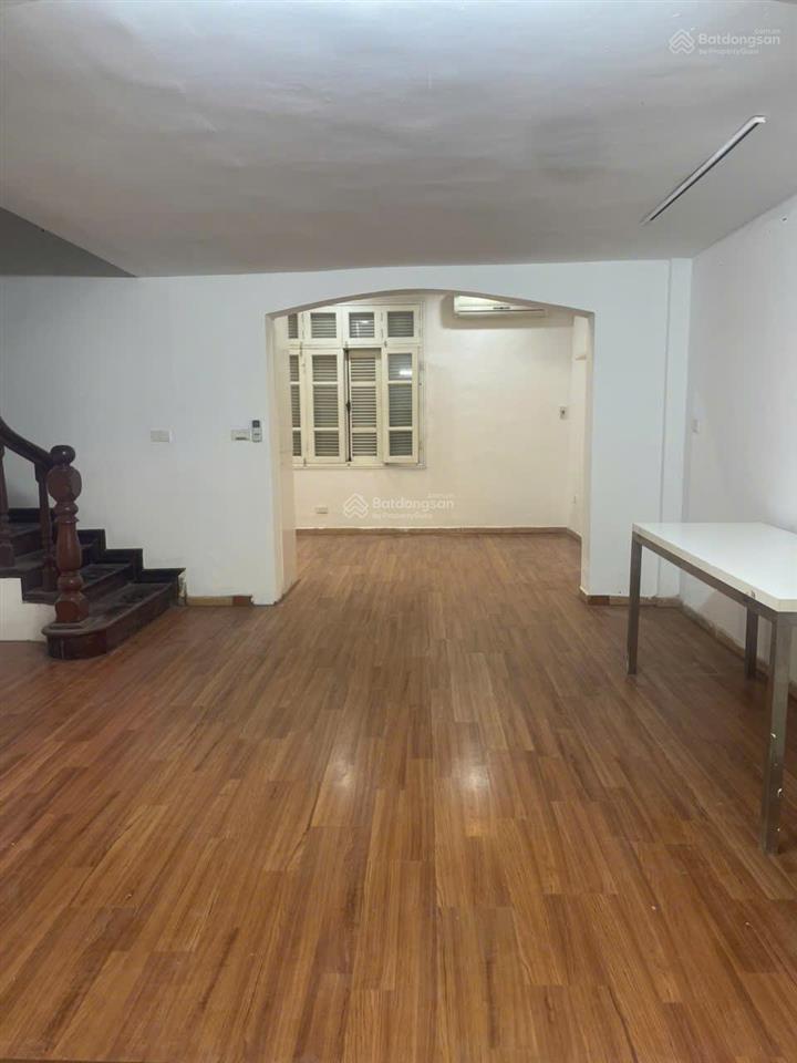 Chính chủ cho thuê nhà phân lô nguỵ như kon tum  nguyễn huy tưởng, 60m2x5t oto đỗ cửa, 23tr