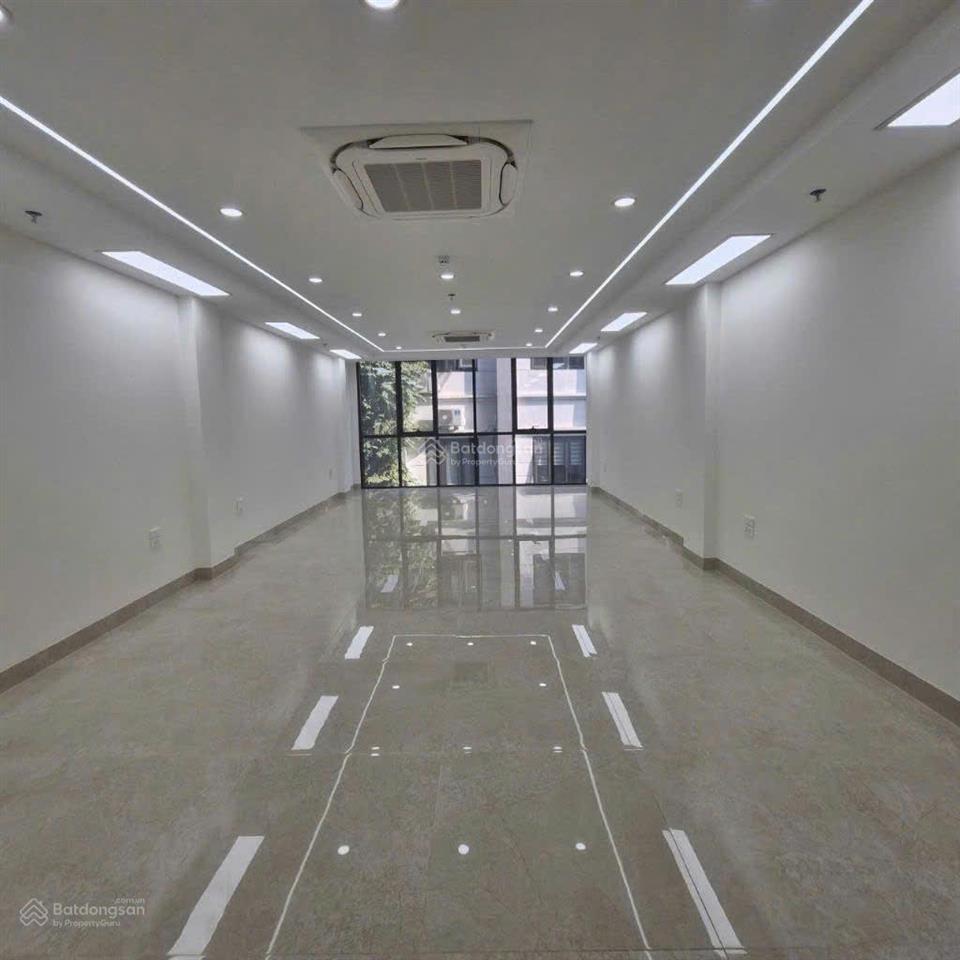 Cho thuê nhà mới hoàng văn thái thanh xuân 70mx6t, thang máy, thông sàn điều hòa ngõ ô tô 27tr/th