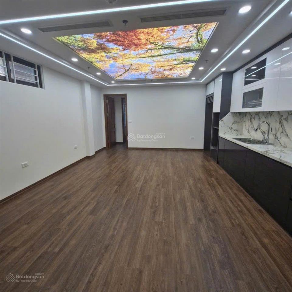 Cho thuê nhà mới hoàng văn thái thanh xuân 70mx6t, thang máy, thông sàn điều hòa ngõ ô tô 27tr/th