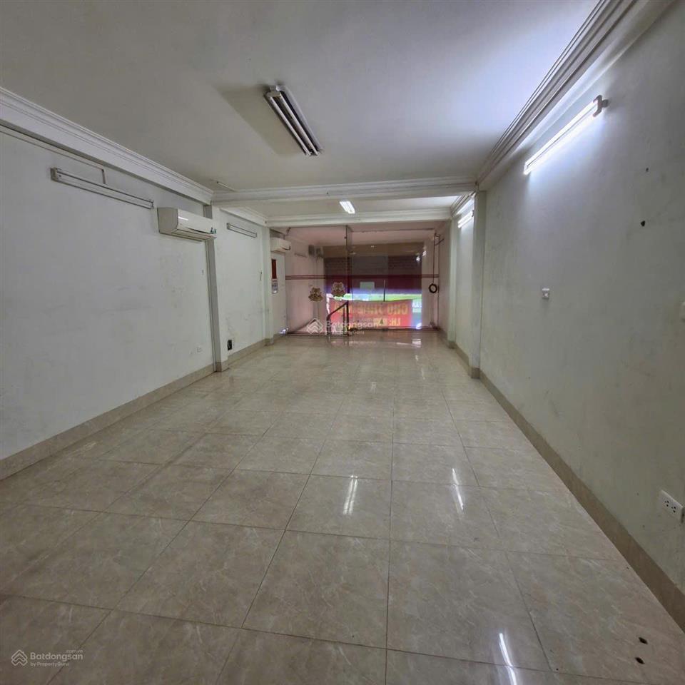 Bán gấp vũ ngọc phan đống đa 60m x 5t, 20m ra phố nhà dân xây chắc chắn ngõ rộng thoáng, 24,3 tỷ