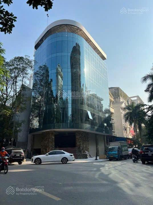 Cho thuê toà vp lô góc full kính  nguyễn xiển  khuất duy tiến, 150m2x9t, nghiệm thu pccc, 130tr