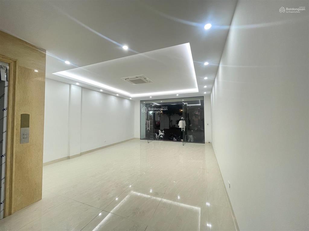 Chính chủ cho thuê nhà đỗ quanghoàng ngân, 60m2 x 6 tầng, thông sàn, thang máy, oto đỗ cửa 30tr/th