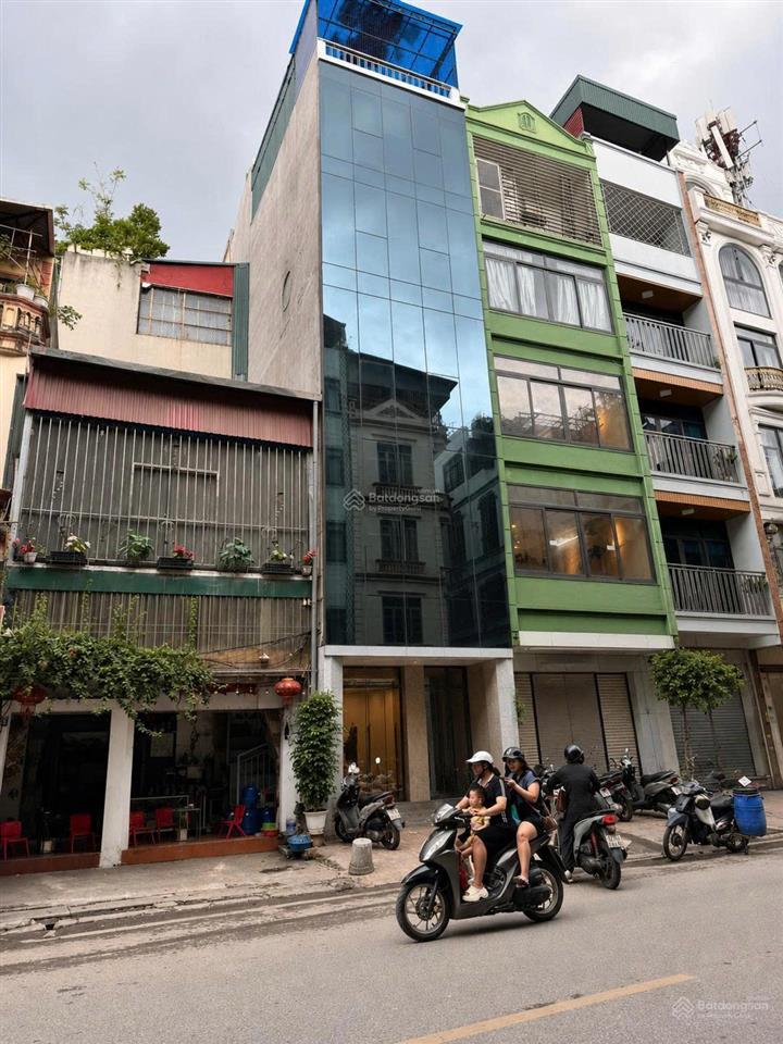 Chính chủ cho thuê nhà đội cấn, liễu giai, 80m x 6t, thông sàn, thang máy, đường ô tô tải, 32tr