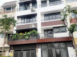 Cho thuê nhà phố hoàng quốc việt 70m2 5 tầng, 20tr, nhà mới, cực thoáng