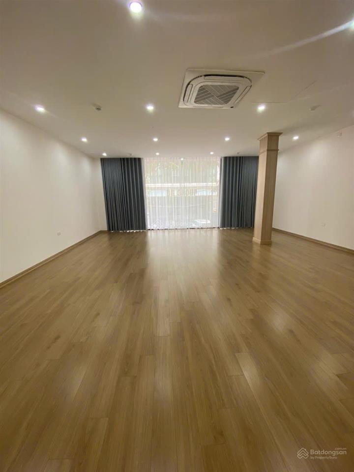 Cho thuê nhà xuân latây hồ 150m2 5 tầng, ô tô đỗ 34 chiếc, tk hiện đại, 45tr/th