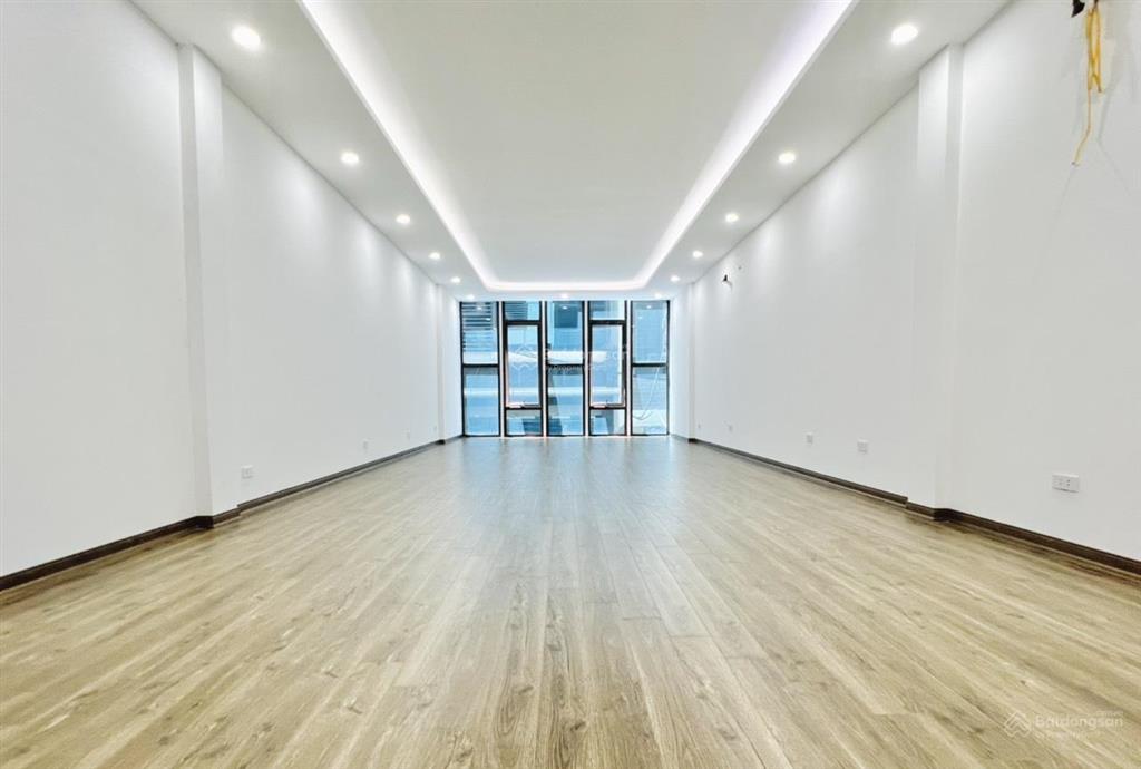 Cho thuê tòa nhà thái hà, láng hạ đống đa 90m2, 7 tầng, thang máy, xe tải đỗ, mới toanh, 55tr/th