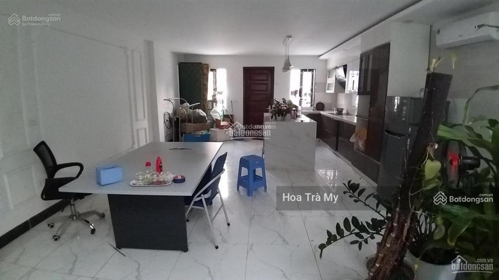 Cho thuê nhà trung kính đôi, yên hòa cầu giấy 100m² 5 tầng, xe tải dừng đỗ, 30tr/th