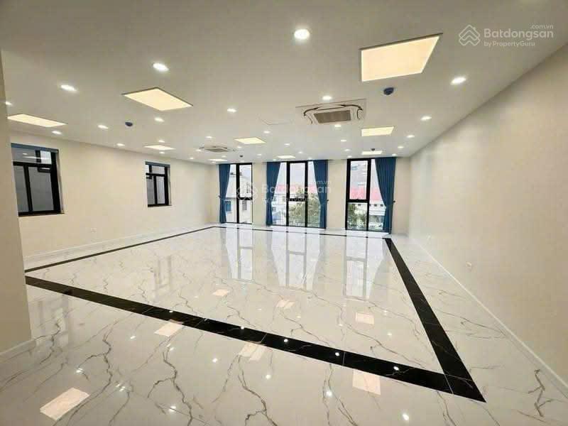 Cho thuê nhà lê văn lương gần hoàng ngân, vũ trọng phụng 80m2 8 tầng, thang máy, pccc, 50tr/th