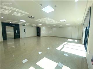 Cho thuê tòa nhà mp trương công giai 80m2, 6 tầng, thang máy, vỉa hè rộng, mới toanh, 65tr/th
