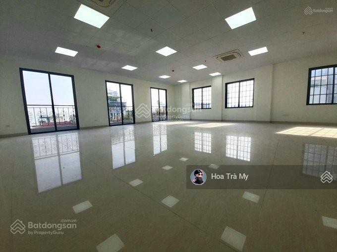 Tòa nhà lô góc phố tung hòa, trung yên 180m2 6 tầng, 1 hầm, ôtô đỗ 57c, thang máy nhập khẩu, 85tr