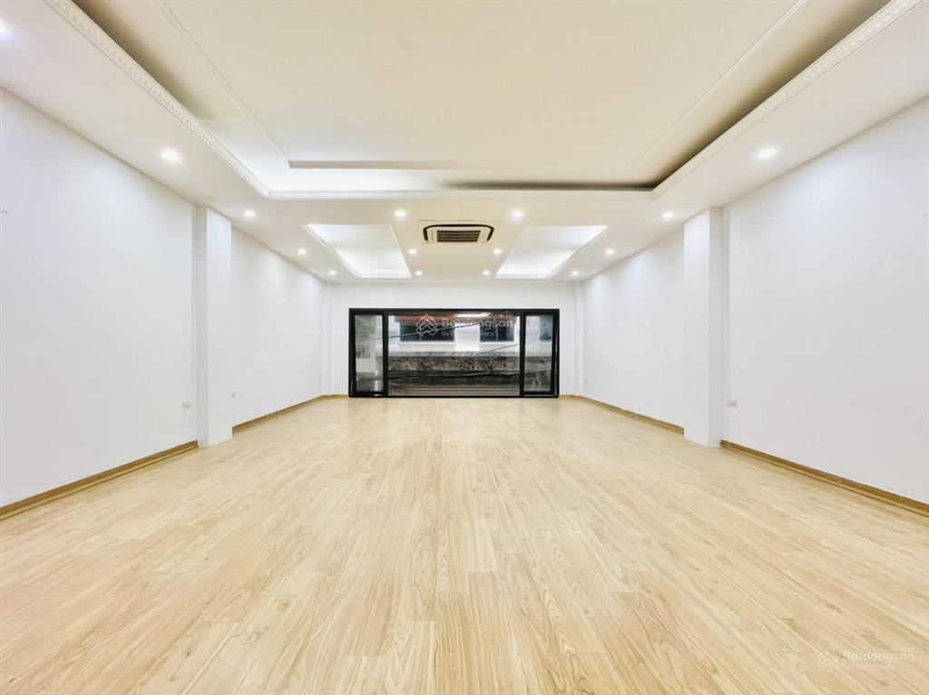 Cho thuê nhà đỗ quang, nguyễn thị định, hoàng ngân 50m2 5 tầng, ô tô đỗ ngày đêm, nhà mới, 20tr
