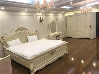 Tôi cần cho thuê nhà lạc long quânvõ chí công 50m2 5 tầng, 5pn rộng nhà mới, dân trí cao, 15tr/th