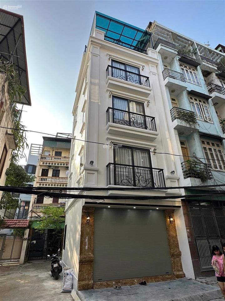 Cho thuê nhà ngã tư sởkhuất duy tiến 85m2  5 tầng  25tr/th  thang máy, ô tô xe tải thỏa mái