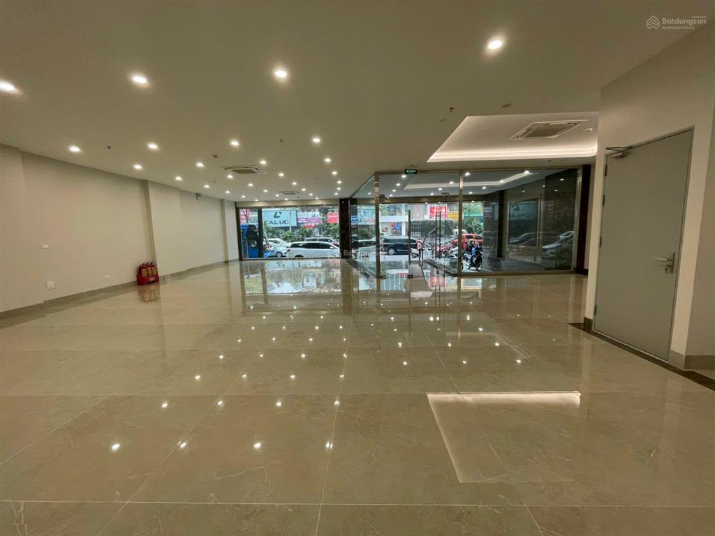 Cho thuê tòa nhà phố nguyễn trãingã tư sở 160m2, 8 tầng, có hầm, mtiền 10m, pccc chuẩn, 125tr/th