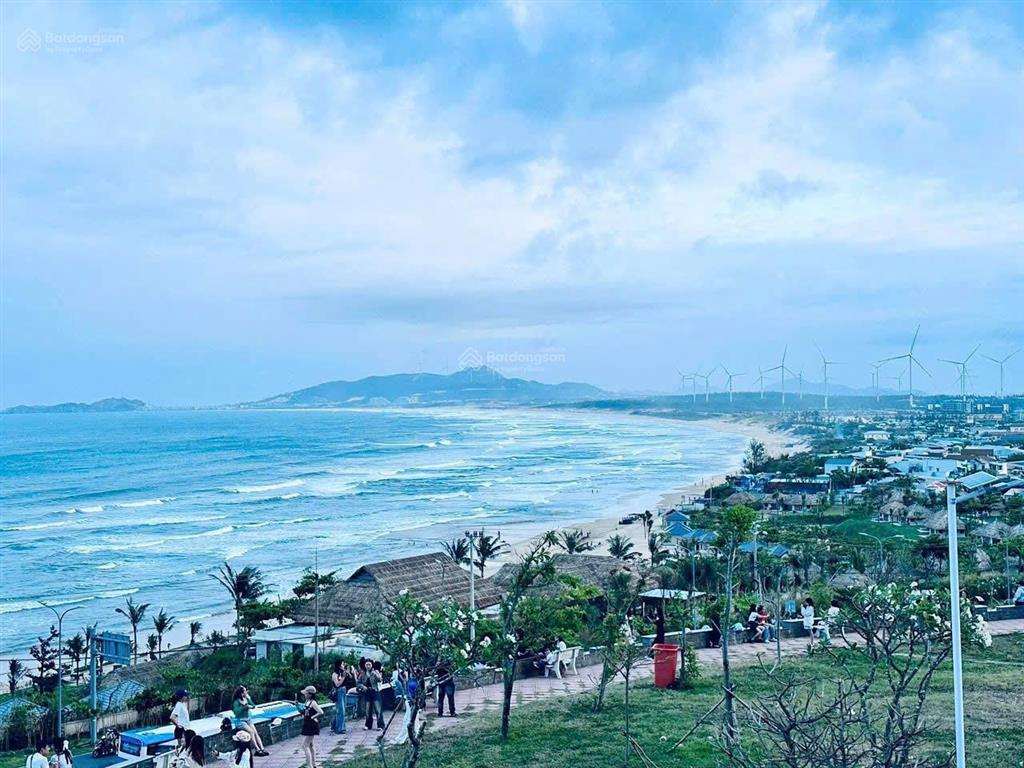 Bán đất mặt tiền chợ chiều xã cát tiến. đường võ văn dũng, gần trường học mần non, cấp 1,2,3