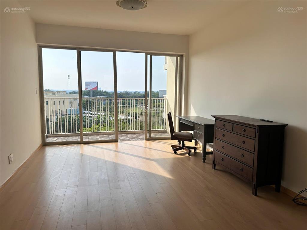 Bán 3 phòng ngủ canary heights aeon mall visip 1