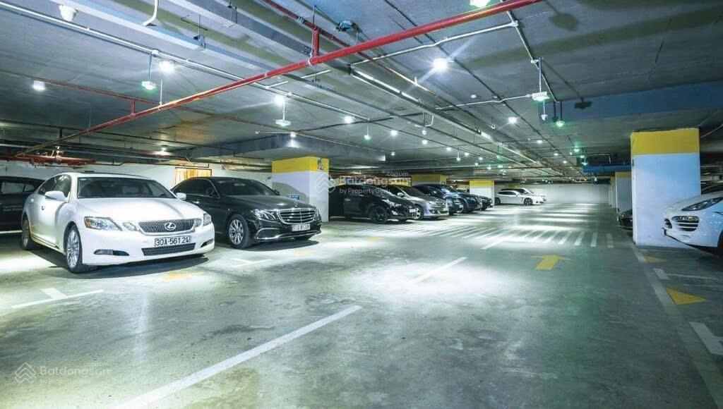 Cho thuê căn hộ 2pn2wc , full nội thất . dự án leman luxury apartments , quận 3
