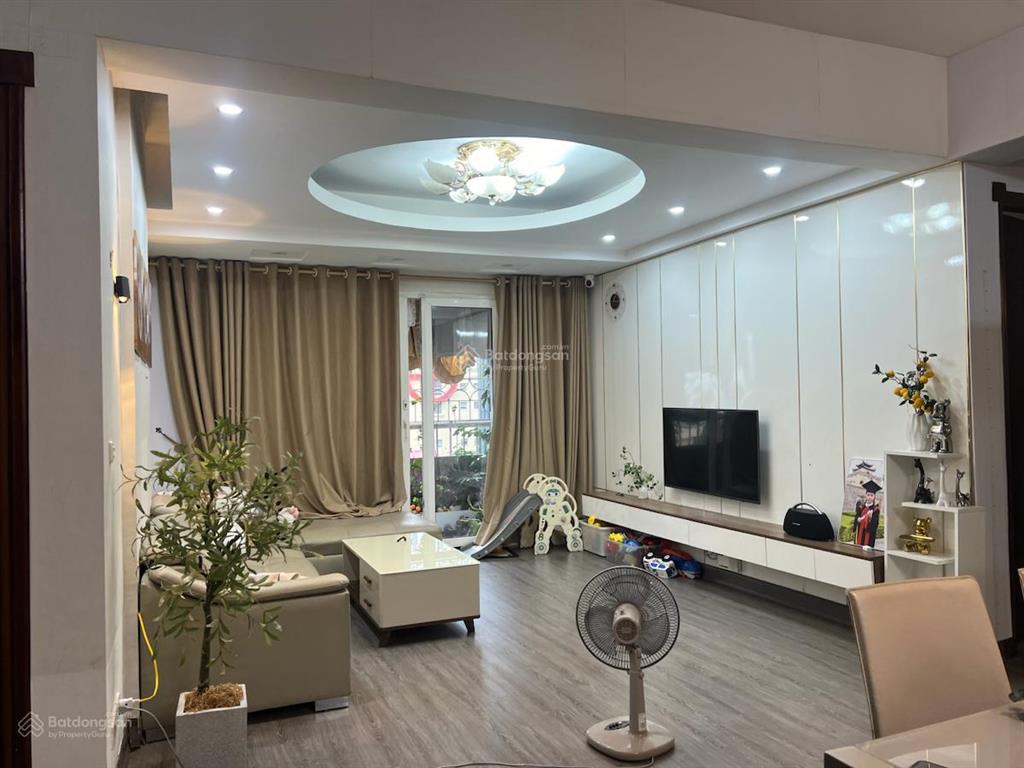 Chính chủ bán căn hộ hh2 dương đình nghệ 105m thoáng sáng thiết kế đẹp giá chỉ 7. tỷ 95