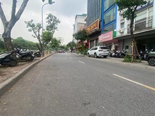 Bán nhanh trong tuần nhà nguyễn khang dt45m x 5tầng kinh doanh đỉnh giá 14.5 tỷ