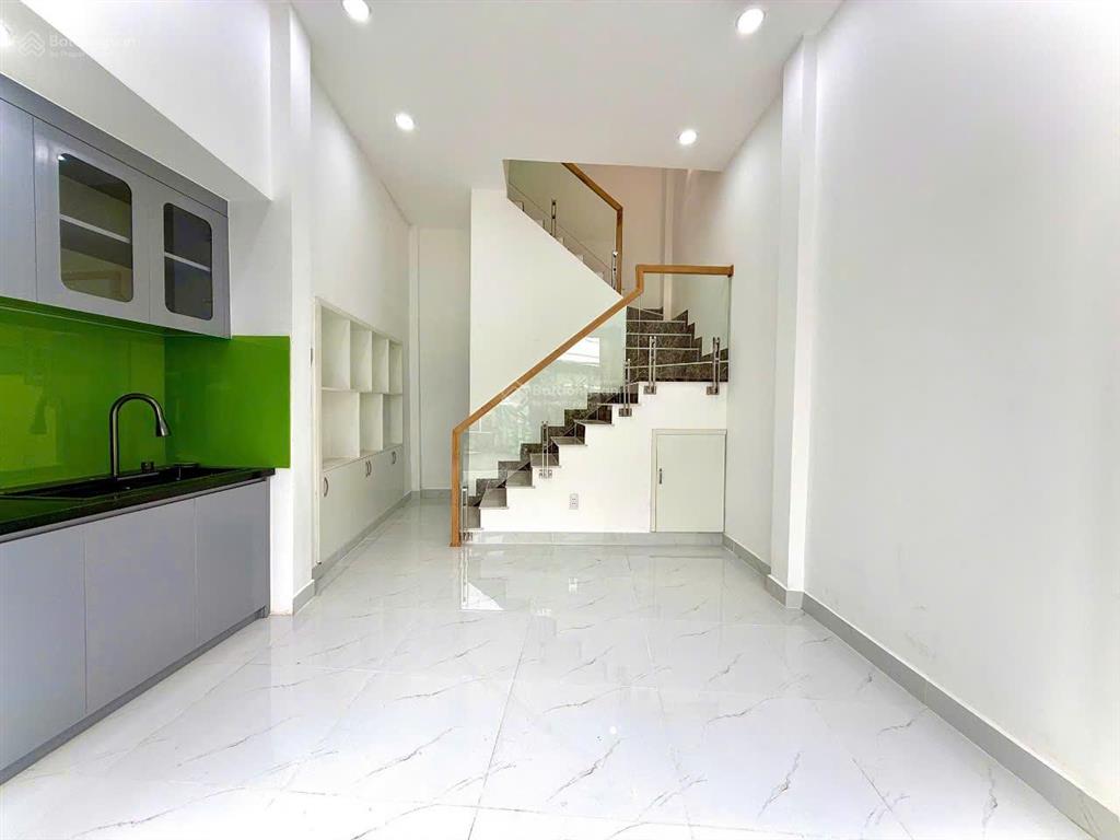 Nhà 3 tầng mt tú mỡ, gò vấp thông ra phan văn trị chỉ 50m, dt25m2 giá chỉ 4,39 tỷ còn bớt lộc!