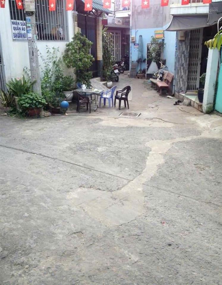 Cho thuê nhà trọ riêng biệt bà hom q6, hẻm xe hơi đến nhà, điện nước giá nhà nước, hẻm thông