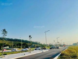 Chính chủ cần bán lk10 đường 20,5m đẹp ko lỗi tại mb520, rừng thông, đông sơn, thanh hóa.