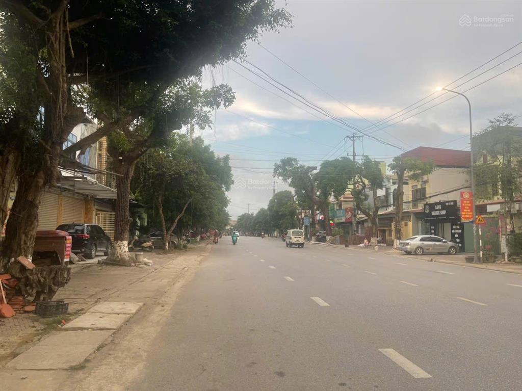 Bán nhà mặt phố trần phú, 3,05 tỷ, 125m2, phường lam sơn, thị xã bỉm sơn, thanh hóa