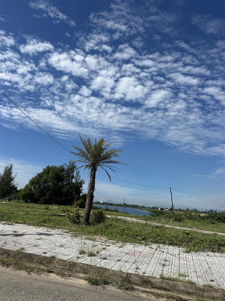Xả hàng nhanh lô view sông trực diện sông cổ cò giá siêu rẻ