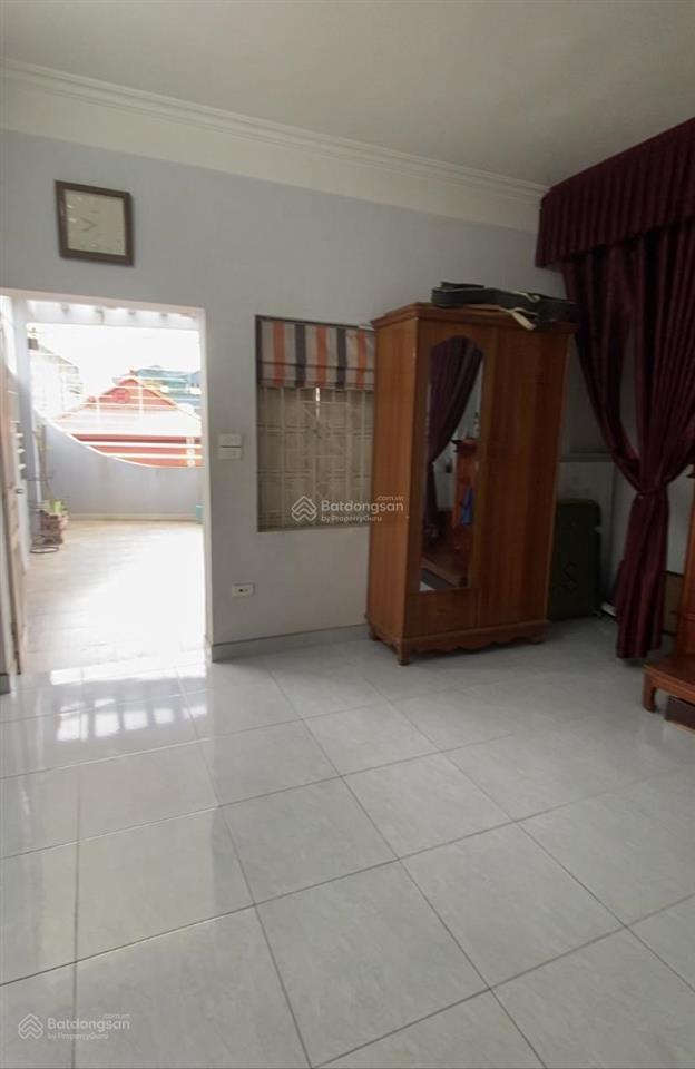 Nhà nguyên căn 200m 4 tầng 4pn 2 mặt tiền ô tô đỗ cửa | chỉ 9,9tr (long biên)