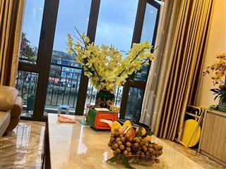 Cần tiền bán nhà thang máy mặt đường thế lữ