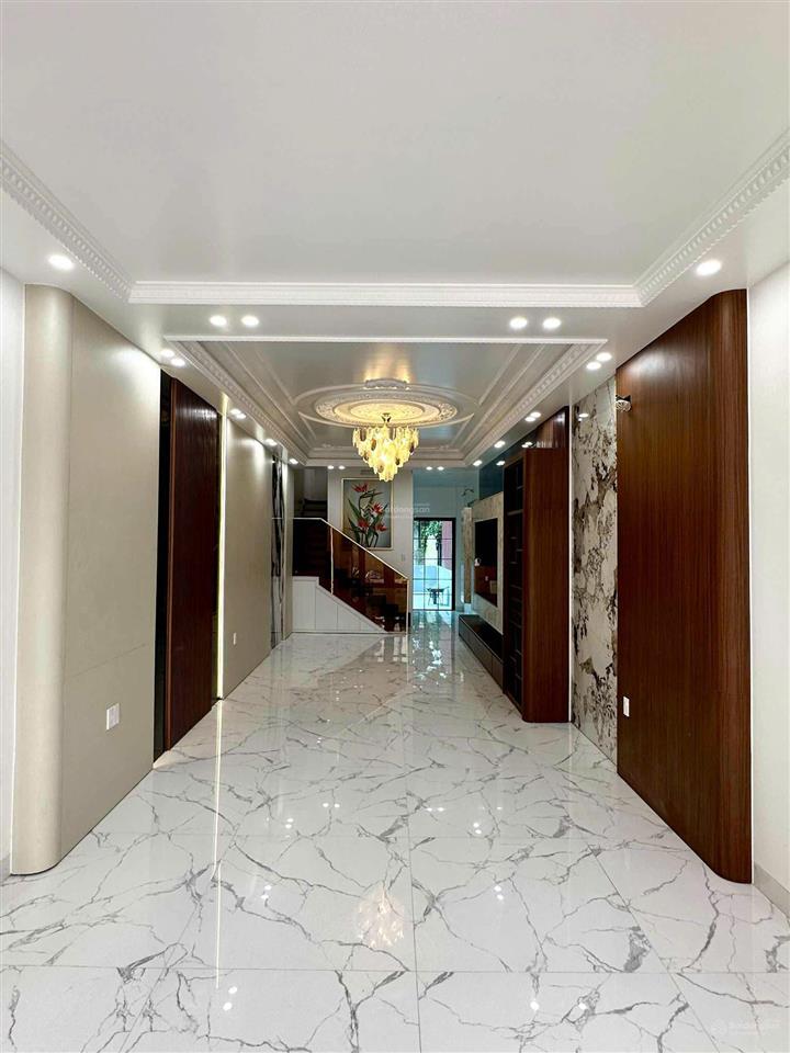 Siêu hởi nhà siêu đẹp 6 tầng lê hồng phong  có thang máy