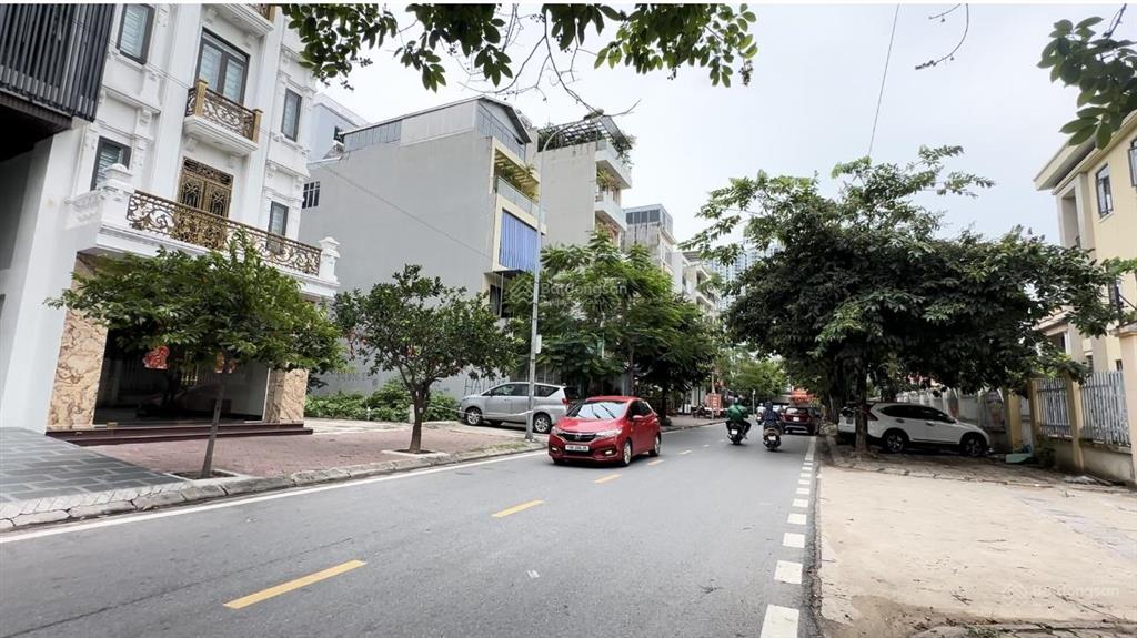 Bán đất đẹp xuất sắc tại phố nguyễn tất tố, 12 tỷ, 100m² mặt tiền 5m.