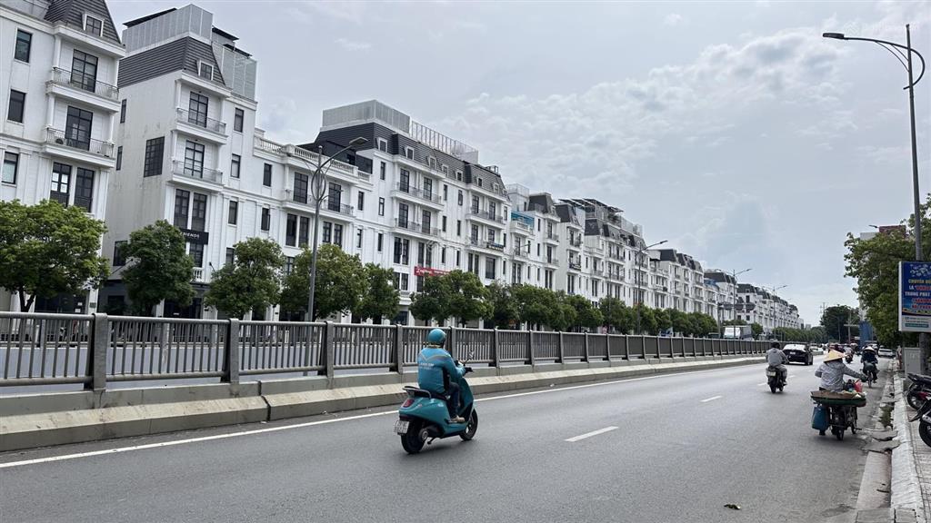 Bán nhà mặt phố tại bạch đằng, chỉ hơn 8 tỷ, 60m2, giá tốt hiện tại.