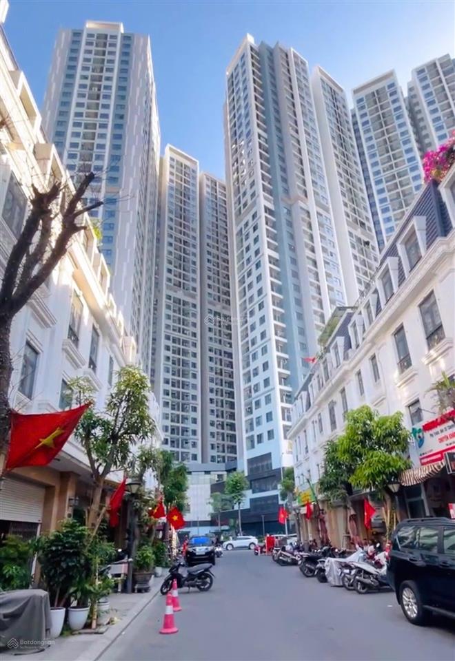 Bán gấp nhà tại hoàng huy mall  võ nguyên giáp  hải phòng