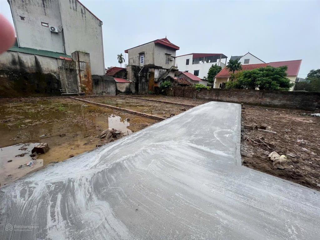 Cần bán đất thôn thị tân xã ân thi, hưng yên diện tích 66 m2 đường ô tô vào tận đất